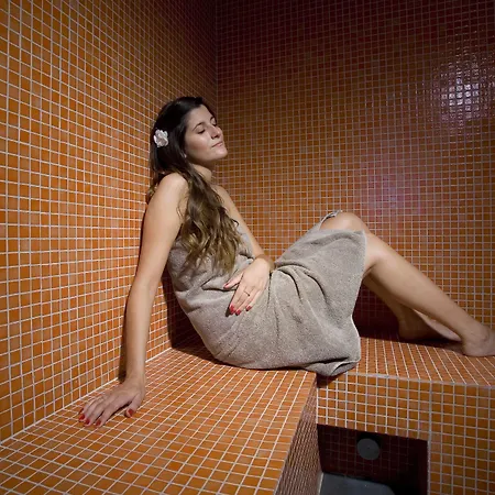 & Les Mouettes 4* أرجيليه- سور- مير