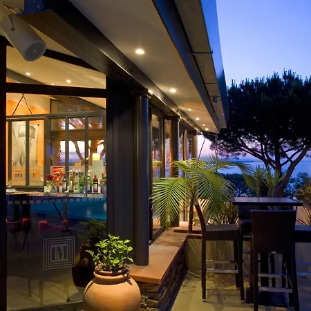 Hotel Les Mouettes 4*